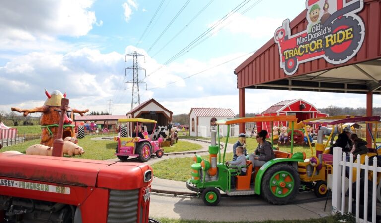 Old MacDonalds Farm & Fun Park