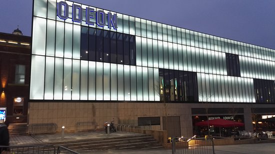 Mixing Old And New Oldham Odeon Cinema At The Old Town Hall