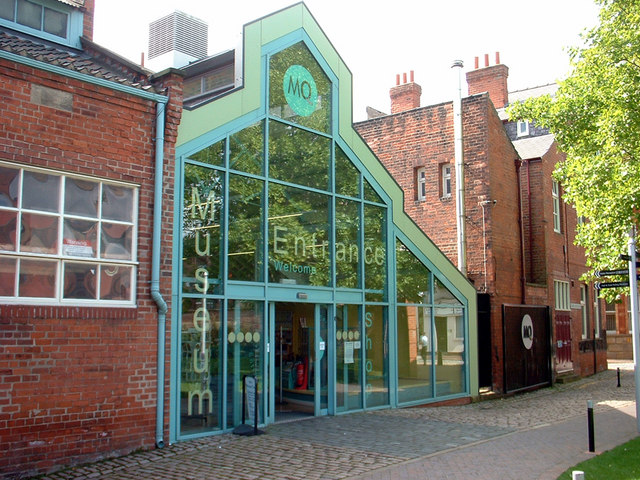 Hull and East Riding Museum geograph.org.uk 235231