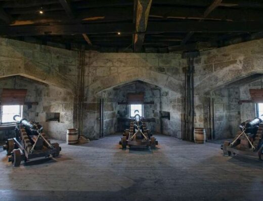 pendennis slider 4 768x447