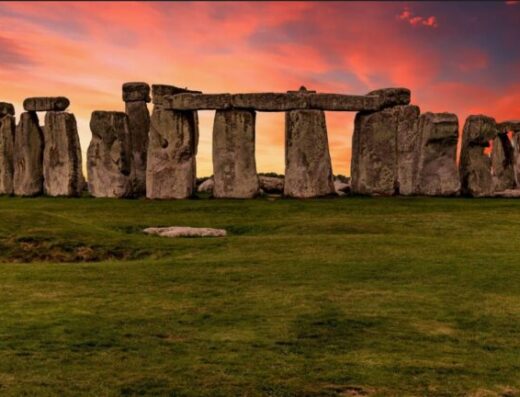 stonehenge 768x432