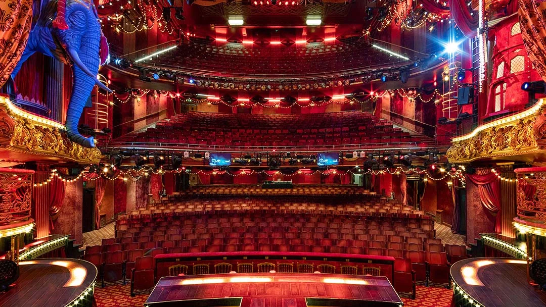 642d655d6851f2cb5a047cba AuditoriumStage Piccadilly 1080x608